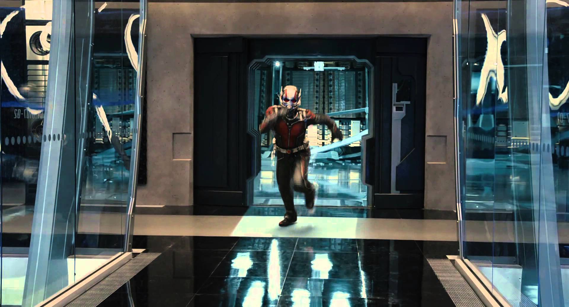 Nuevos tráilers de Ant-Man y de Terminator: Genisys