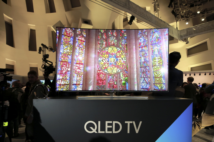 samsung-qled-smart-tv-ces-2017-1